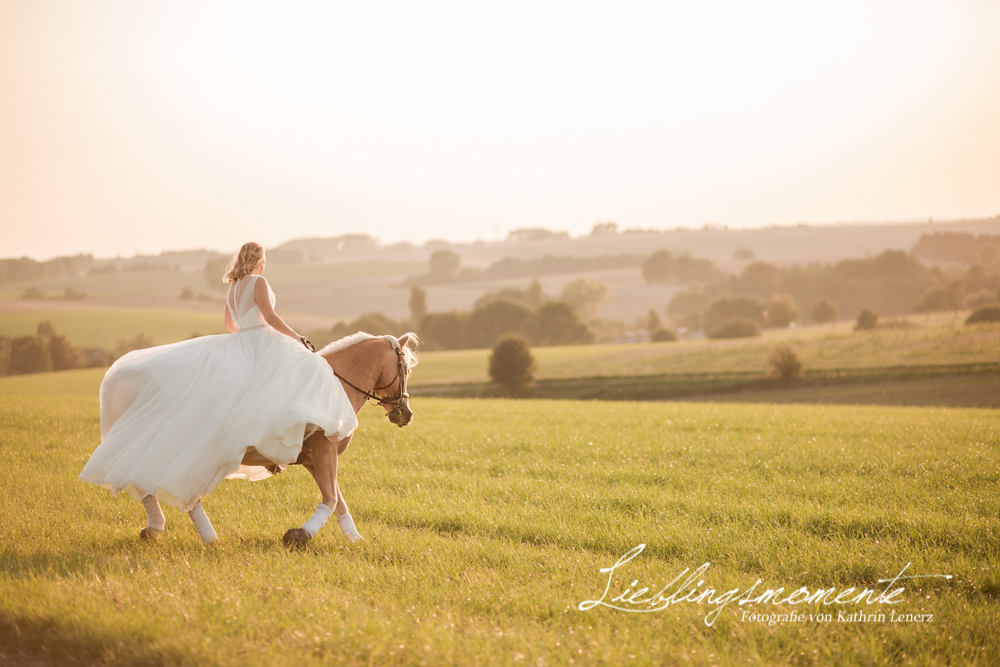 Hochzeit_pferd_ratingen_duesseldorf_fotograf (36)