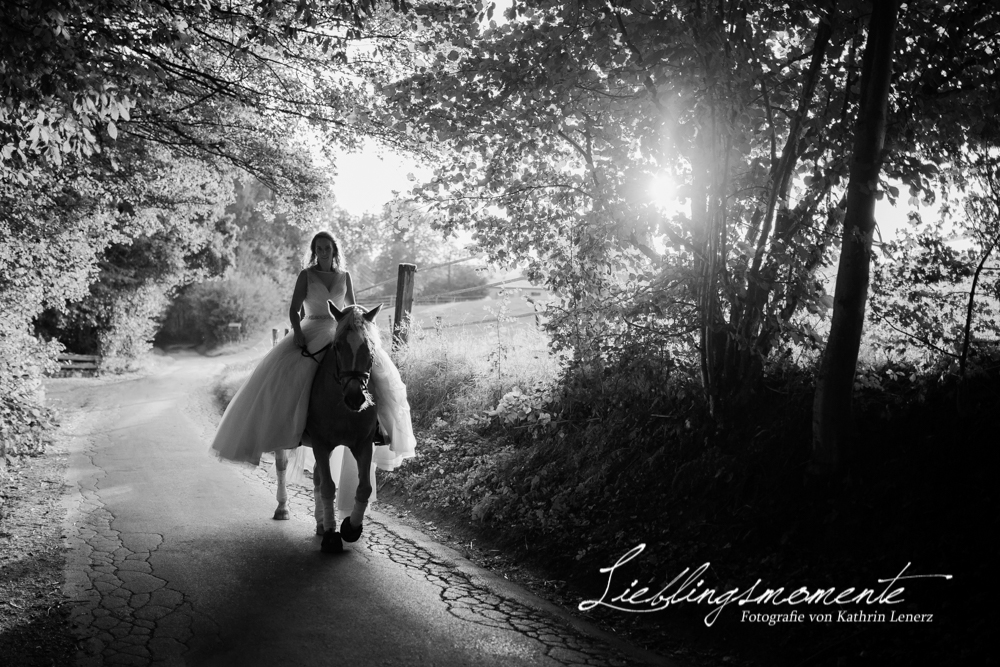 Hochzeit_pferd_ratingen_duesseldorf_fotograf (41)