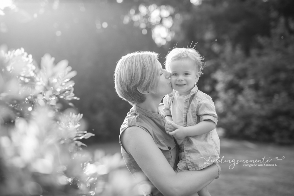 Familienfotos_ratingen-hoesel-breitschei-lintorf-kettwig-werden-heiligenhaus-velbert-mülheim-fotograf-kinderfotoshooting (2)