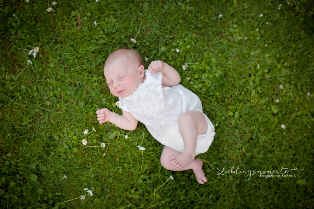 Fotograf_ratingen_hoesel_lintorf_breitscheid_linnep_Kettwig_werden_neugeborenenshooting (10)
