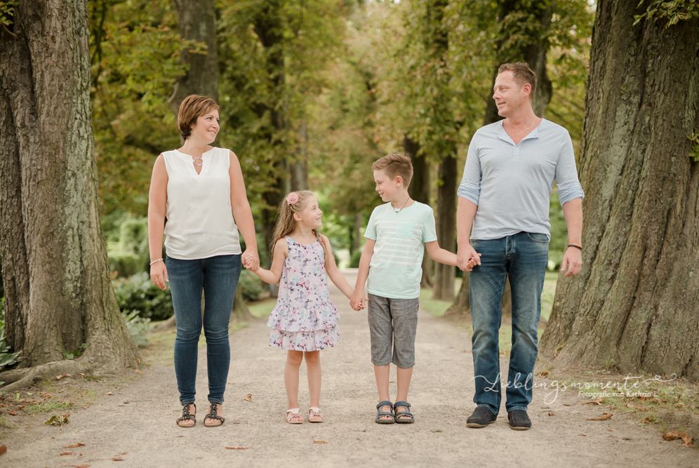 Familienfotos_poensgenpark_ratingen-heiligenhaus-duesseldorf-velbert-essen-fotografIn (1)