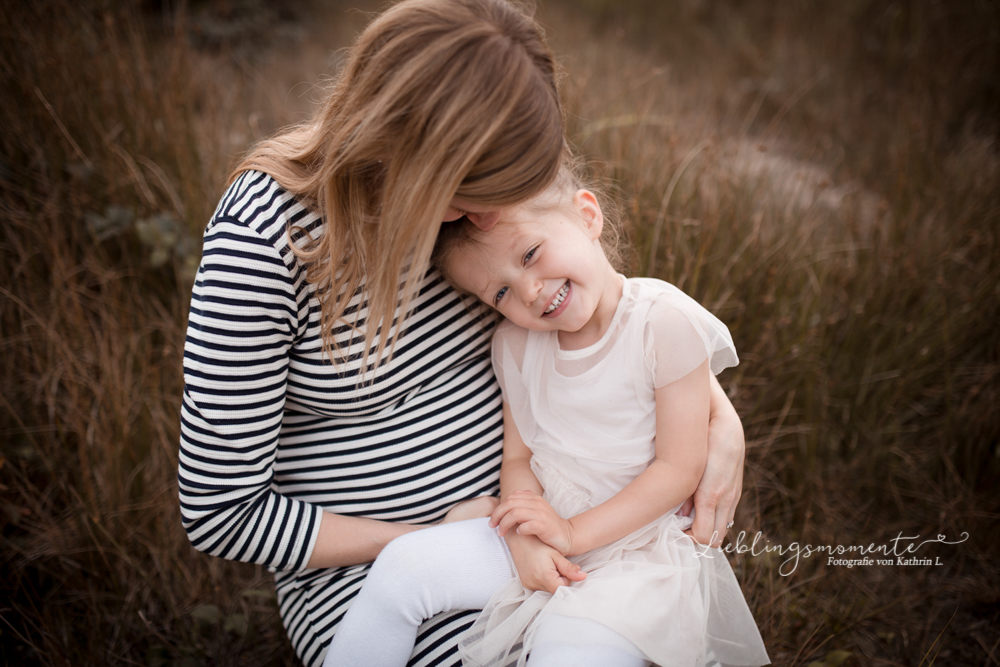 Fotograf_familienfotos_babybauch_schwangerschaft_ratingen_heiligenhaus_velbert_düsseldorf_duisburg (20)